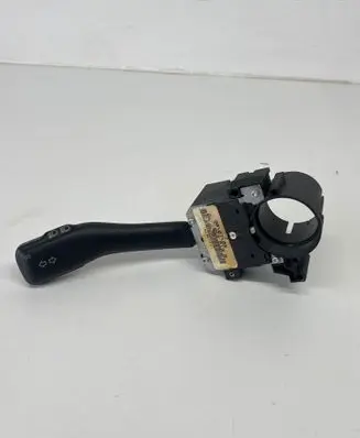 Volkswagen Golf IV Indicator stalk 8L0953513G 300799