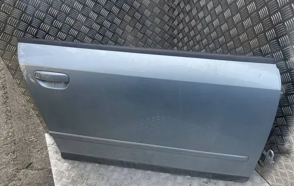 Audi A4 S4 B6 8E 8H Front door