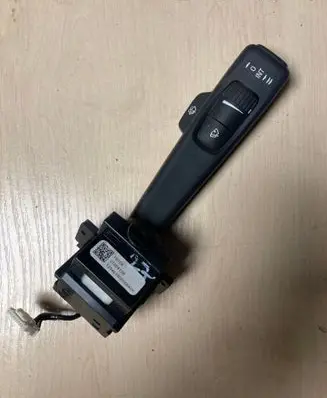 Volvo XC70 Wiper control stalk 31264165