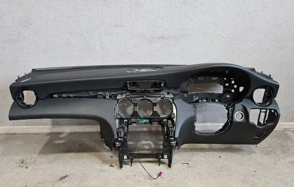Mercedes-Benz GLC X253 C253 Dashboard A2536800187
