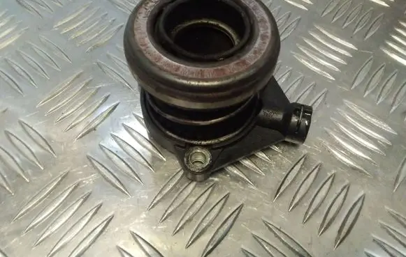 Opel Corsa C Clutch release bearing slave cylinder 9126238