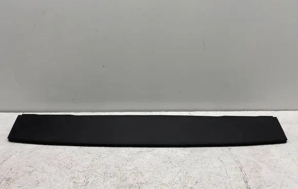Jeep Grand Wagoneer Tailgate trim P6LF70TX7AA 1320226109 913202817948