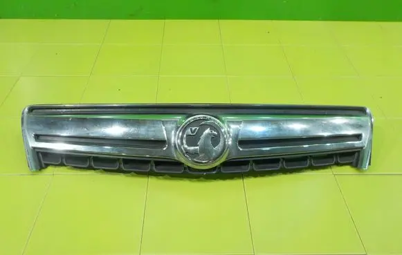 Opel Antara Front bumper upper radiator grill XP274