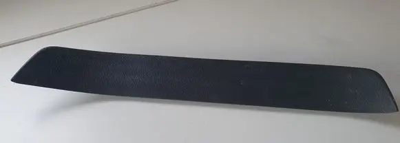 Lexus RX 330 - 350 - 400H Rear sill trim cover