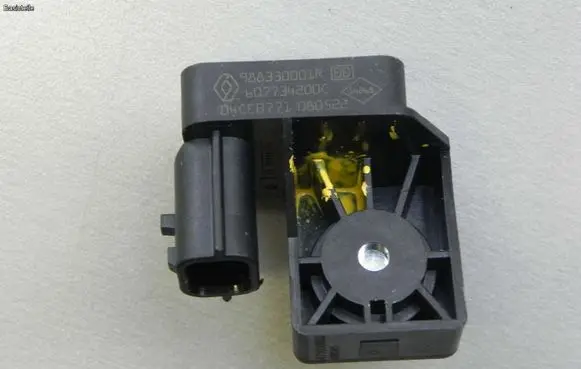 Renault Laguna III Airbag deployment crash/impact sensor