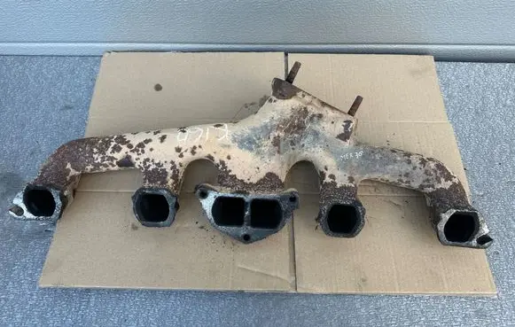 Nissan Patrol 160 Exhaust manifold 14004U8715