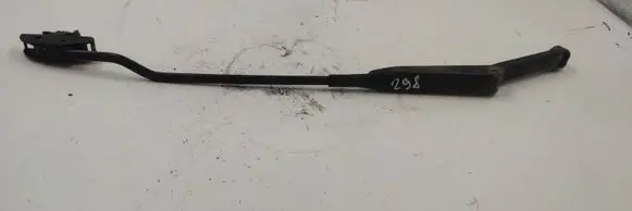 Audi A4 S4 B5 8D Front wiper blade arm 8D1955407A
