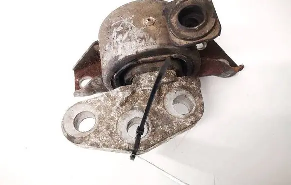 Opel Corsa D Engine mount bracket 
