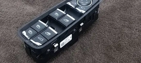Porsche Macan (95B) Electric window control switch 7PP959858AE