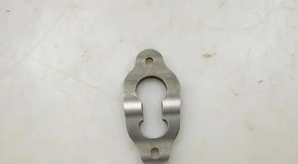 Mazda 6 Fuel Injector clamp holder SH0113H75A