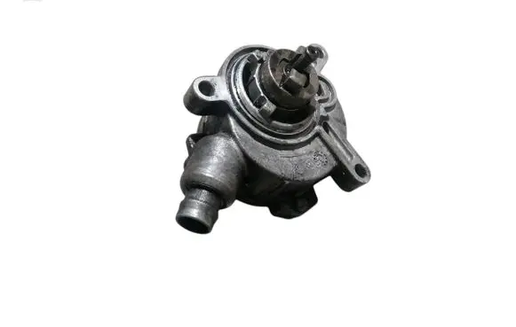 Volvo XC70 Vacuum pump 30731825