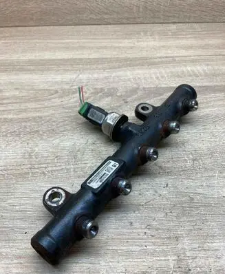 Ford Galaxy Fuel main line pipe 9681649580 9658227880
