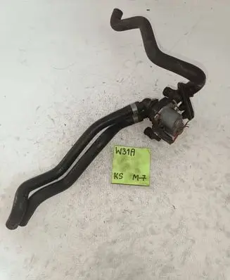 Mercedes-Benz E W210 Engine coolant pipe/hose A2108300024