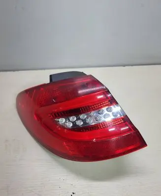 Rear/tail lights