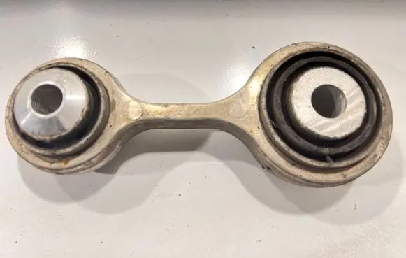BMW 7 F01 F02 F03 F04 Rear control arm 6775683