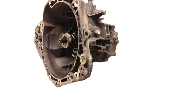 Opel Corsa D Manual 5 speed gearbox 55565177
