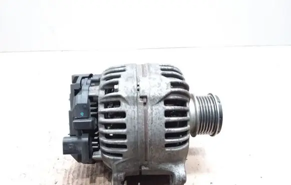 Volkswagen Golf VI Generator/alternator 06F903023F