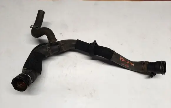Audi A6 S6 C7 4G Engine coolant pipe/hose 4G0121140A