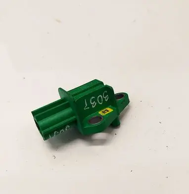 Volkswagen Golf V Airbag deployment crash/impact sensor 1K0909606C