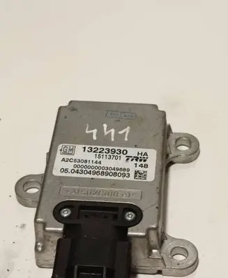 Opel Vectra C ESP acceleration yaw rate sensor 13223930 A2C53081144
