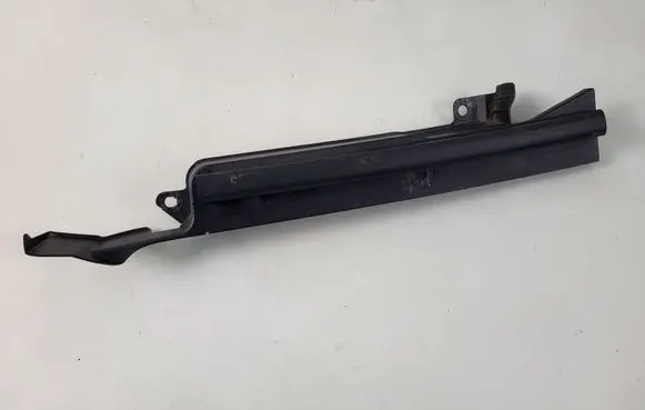 KIA Sorento Fender foam support/seal 84140-2P000