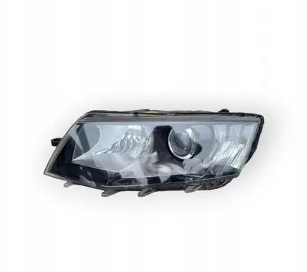 Skoda Octavia Mk3 (5E) Headlight/headlamp 5E1941015A