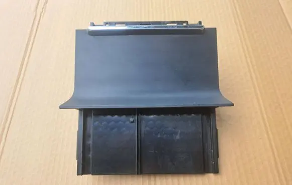 Skoda Superb B6 (3T) Ashtray (front) 3T0857962