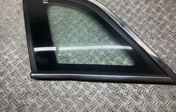 Opel Antara Rear vent window glass 