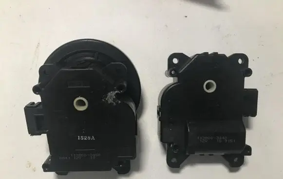 Honda HR-V A/C air flow flap actuator/motor 113800-3450