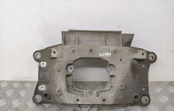Audi A6 C7 Gearbox mounting bracket 8K0399263