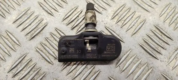 Citroen C5 Tire pressure sensor 9673198580