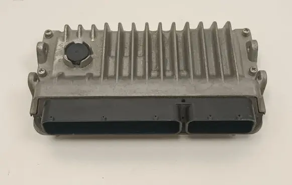 Toyota Yaris Engine control unit/module 896610DP61 2756000630