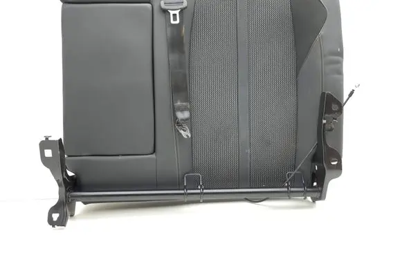 Rear seat