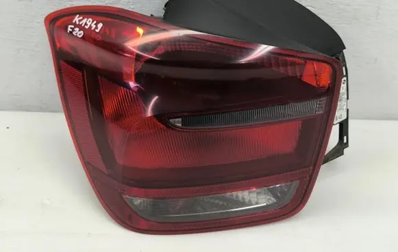 Rear/tail lights