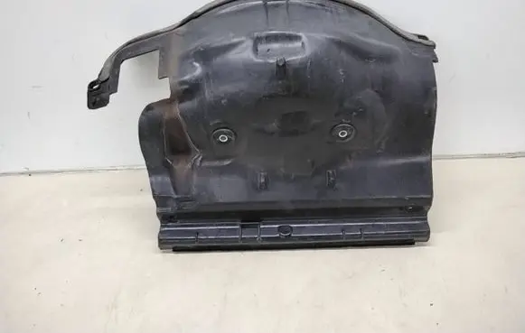 Mercedes-Benz GLE (W166 - C292) Heat shield in engine bay A1666207701