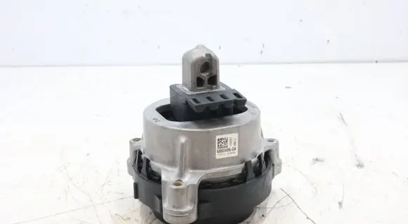 BMW X4 G02 Engine mount bracket 6860496