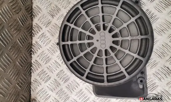 Audi A4 S4 B8 8K Subwoofer speaker 8T0035412D