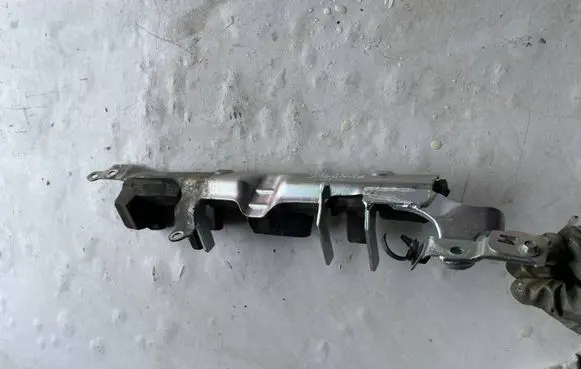 Renault Kadjar Other engine bay part