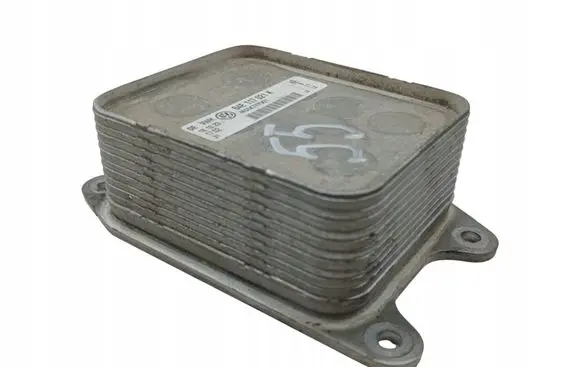 Engine oil radiator