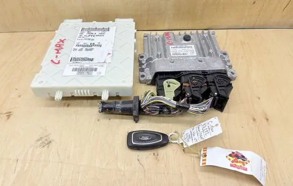Ford C-MAX II Engine ECU kit and lock set BV6112A650ACM 97RI010012