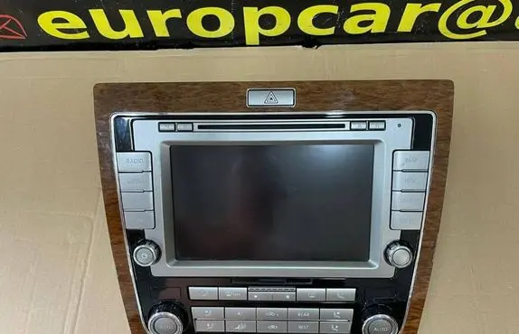 Volkswagen Phaeton Radio/CD/DVD/GPS head unit 3D0035005F 3D0907048 3D0035680B