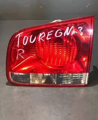 Volkswagen Touareg I Tailgate rear/tail lights 7L6945094J