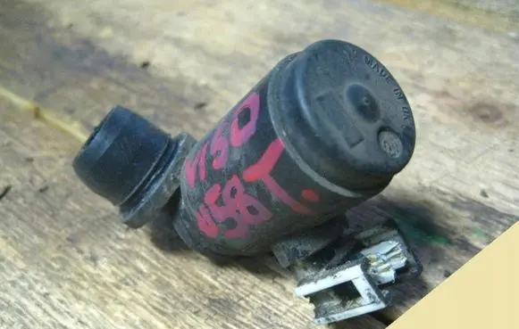 Honda Civic Windscreen/windshield washer pump