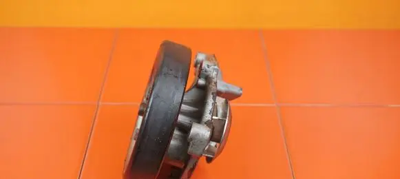 Peugeot RCZ Water pump 5FU