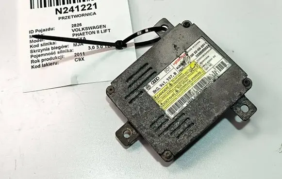 Volkswagen Phaeton Voltage converter/converter module 8K0941597B