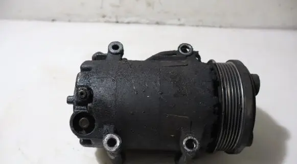 Ford C-MAX I Air conditioning (A/C) compressor (pump)