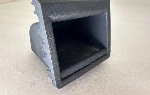 Audi A3 S3 8P Glove box central console 8P0863351D 8103023