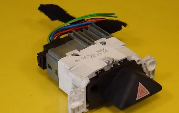 Ford Focus Hazard light switch 98AG13A350AD