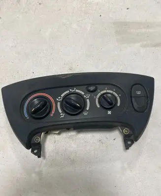 Renault Scenic I Climate control unit 651942P 100885