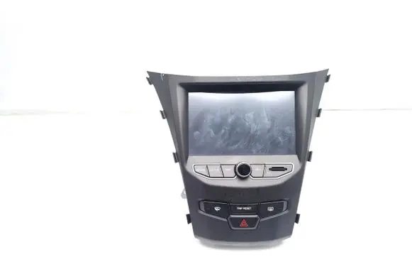 SsangYong Korando Radio/CD/DVD/GPS head unit 8921034120 E1110R059570